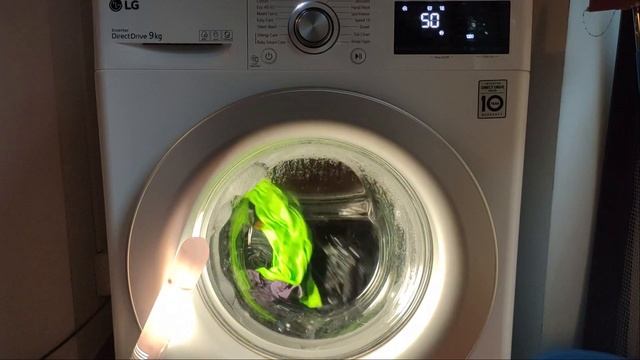 LG AiDD F4WV309S4E  - Cotton 40 | Ariel Mountain Spring Detergent Test