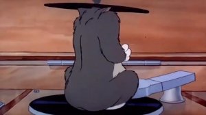 Китайский Том | Том крутится на проигрывателе под китайскую музыку чин чан чон 3 часа | Chinese Tom