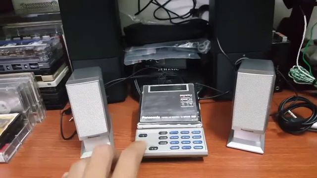Minidisc Player Portable: Panasonic SJ-MR230 with speaker (3) смотреть онлайн