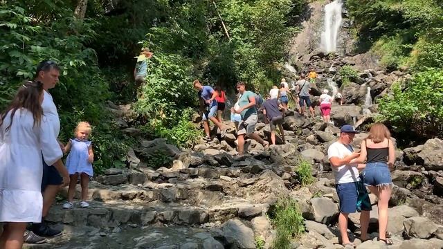 Абхазия, озеро Рица с заездом на дачу Сталина смотреть онлайн