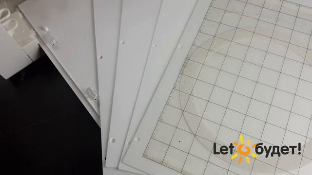 Горячее тиснение на плотном материале ручкой Foil Quill на режущем плоттере Curio смотреть онлайн