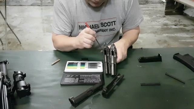 Т12 VS "Tsubosan" тест твёрдости металла частей пистолета... смотреть онлайн