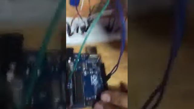 Electric Keyboard by Arduino смотреть онлайн