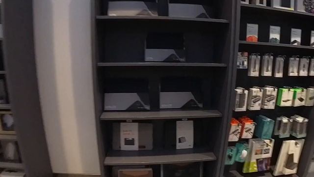 Power MAC Center | Checking the latest iPad models and prices. смотреть онлайн