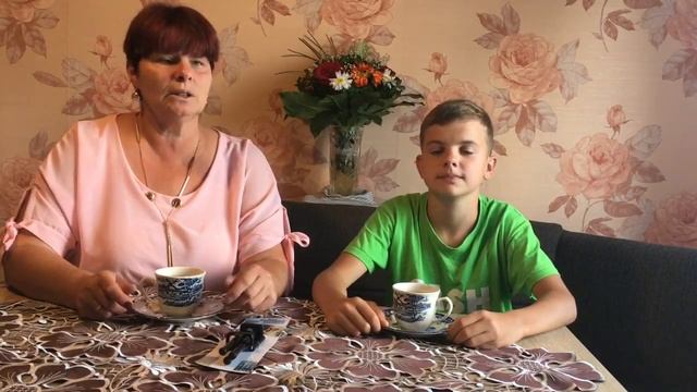 1000 подписчиков ( знакомство/РОЗЫГРЫШ штатива ) смотреть онлайн