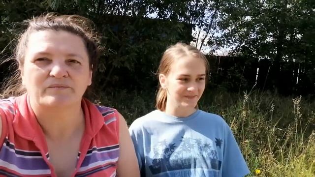 И работа и отдых в радость когда все вместе. Дача ожила. дети работают, а я играю. смотреть онлайн