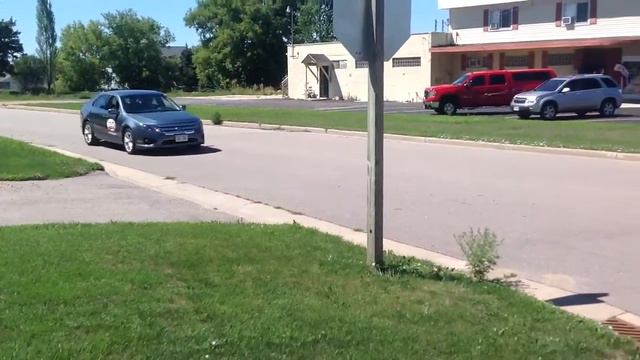 Stopping Behind a Stop Line at an Intersection смотреть онлайн