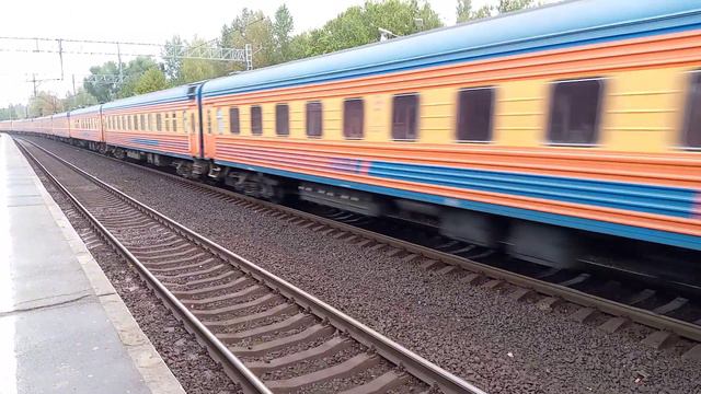 Электровоз эп2к-179 с Мегополисом Колпино смотреть онлайн