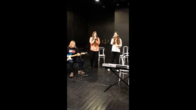 Ансамбль Попурри Замыкая круг "Поющие сердцем 2022" смотреть онлайн