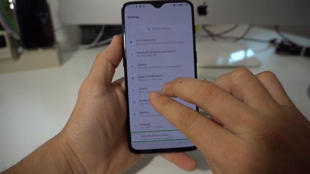 How to Disable / Turn OFF TalkBack on a OnePlus 6T смотреть онлайн