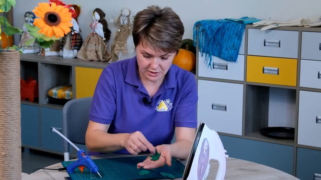 ?ОСЕННЯЯ ГЕРБЕРА ИЗ ФОАМИРАНА.ТВОРЧЕСКАЯ МАСТЕРСКАЯ ТАТЬЯНЫ БОЧЕРОВОЙ смотреть онлайн