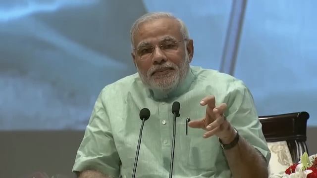 PM on Teachers' Day: Learning from experience & learning from education are both important смотреть онлайн