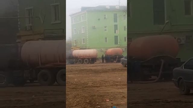 Слив дерьма в жилом квартале кызылорда раен эм ломбард