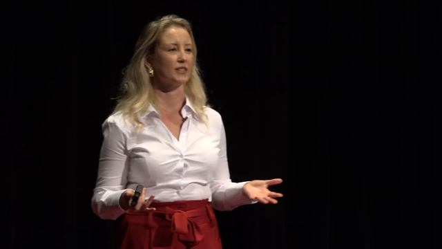 Your Menstrual Cycle is Your Superpower | Dinara Mukh | TEDxSFU смотреть онлайн