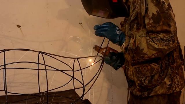 Лебедь из проволоки по чертежам своими руками./ DIY wire swan. смотреть онлайн
