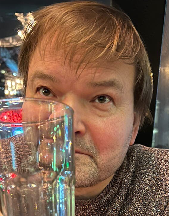 В поэзию новый пришёл Пастернак