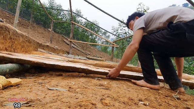 Model of Pig Farm in the Forest Building Life Episode 98