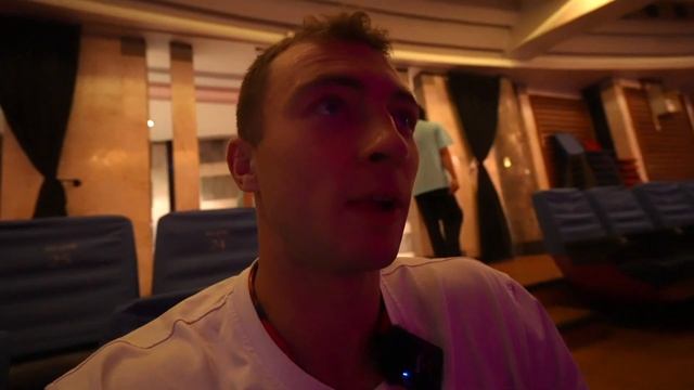 Путешествие в Паттайю: Зиплайн, Кабаре, Паркур и Развратная улица смотреть онлайн