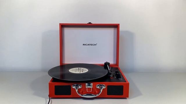 Ретро-проигрыватель Ricatech RTT21 красный смотреть онлайн