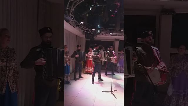 пока мирное время смотреть онлайн
