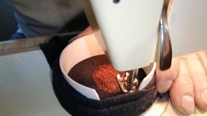 Штопаем носки на швейной машине