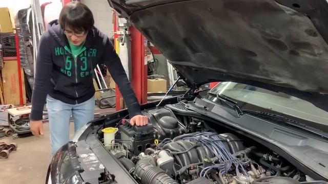 2005 Додж Магнум HEMI 5.7л. Радости и разочарования после покупки Dodge Magnum 2005 смотреть онлайн