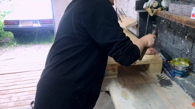 Кровать из поддонов своими руками смотреть онлайн