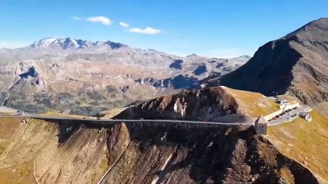 FLYING OVER THE AUSTRIA 4K UHD - Relaxing Music Along With Beautiful Nature Videos - 4K Video HD смотреть онлайн