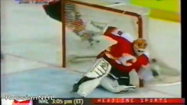 Vladimir Vorobiev's incredible goal vs Flames for Oilers (17 apr 1999) смотреть онлайн
