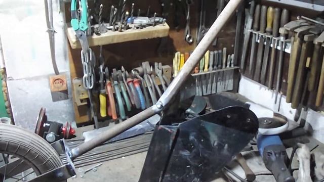 Ручной окучник самодельный. смотреть онлайн