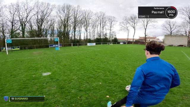 Que VAUT le PIRE JOUEUR Français d'FC24 dans la vraie vie ? смотреть онлайн