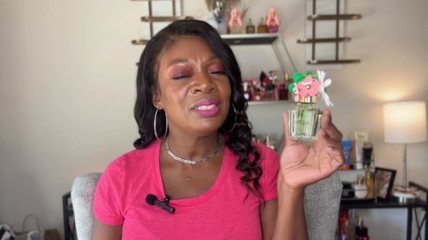 NEW! MARC JACOBS DAISY WILD |  Marc Jacobs Fragrance Review 🤔