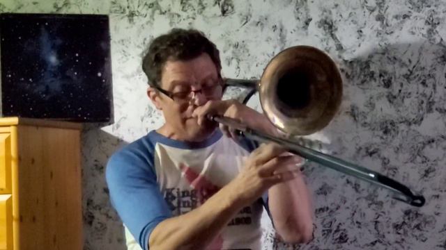 "Angels Like You" - Miley Cyrus ( Trombone Cover ) смотреть онлайн