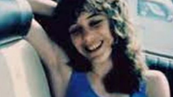 История самой известной криминальной фотографии. Чего боится девушка на ней