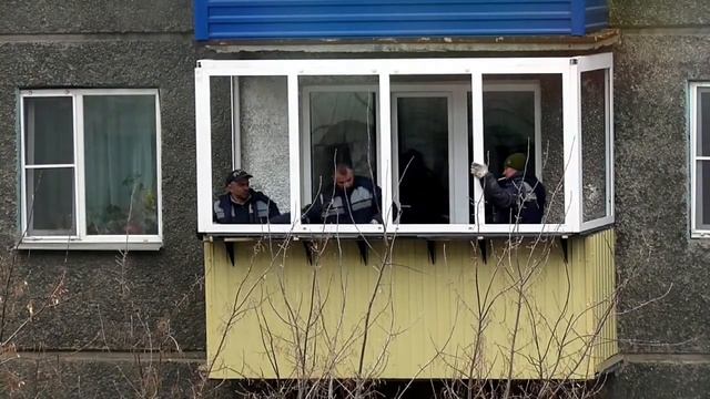 Установка пластиковой рамы на балкон смотреть онлайн