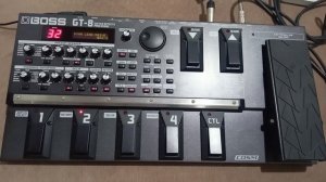 Boss GT-8 Guitar Multi Effects Demo