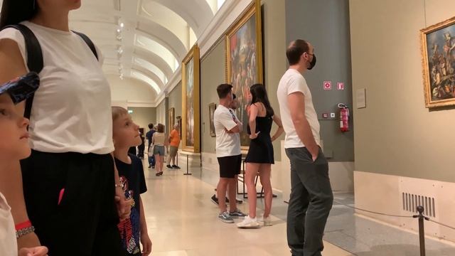 VLOG: МУЗЕЙ ПРАДО Мадрид (съёмка скрытой камерой) (не путать с Домом Моды Prada) смотреть онлайн