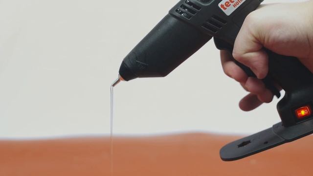 Tec 305 Probably the best glue gun for arts and crafts смотреть онлайн