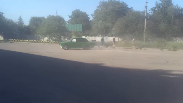 Evil Shrek! учимся валить боком смотреть онлайн