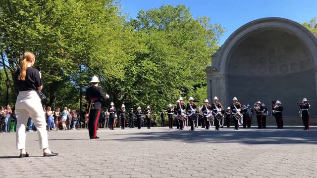 British Royal Marine Band in New York City - Central Park and Grand Central - NYC - USA Sep 27, 202 смотреть онлайн