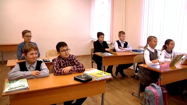 Будни пятиклассников Академической гимназии ТвГУ смотреть онлайн