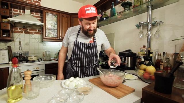 Как приготовить Шотландские Яйца? Рецепт блюда Яйцо В Котлете смотреть онлайн