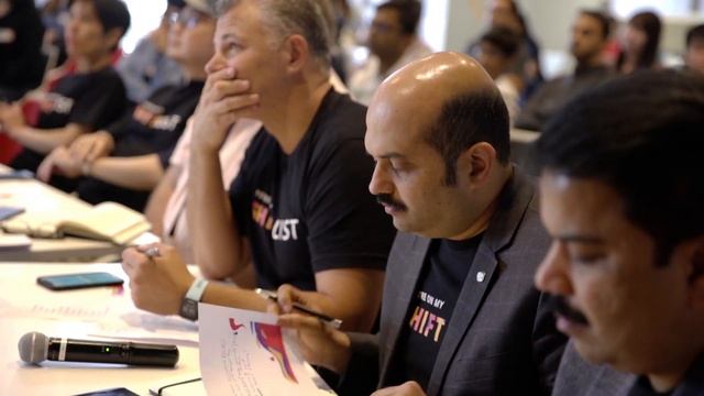 DBS Paradigm Shift Global Hack 2019 смотреть онлайн