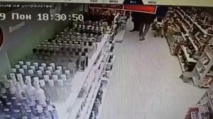 Воры в Пятерочке