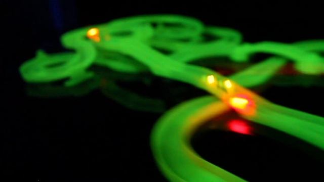 Micro Chargers Light Racers MEGA CIRCUIT! смотреть онлайн