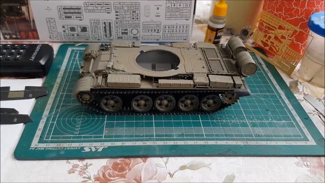 Т-55 АМ (TAKOM) 35 scale...шаг 5 смотреть онлайн
