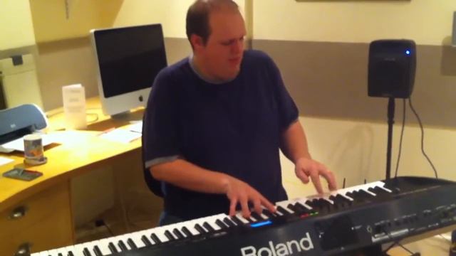 Playing drums and keys simultaneously смотреть онлайн