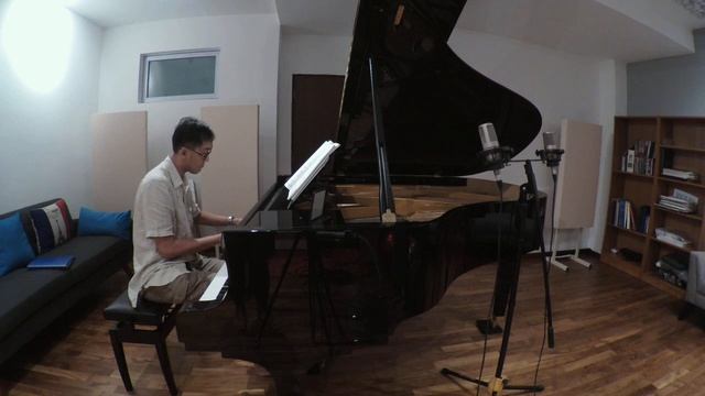 Debussy Reverie, Sauter 185 Delta, Zoom Q8 with two AKG mics смотреть онлайн