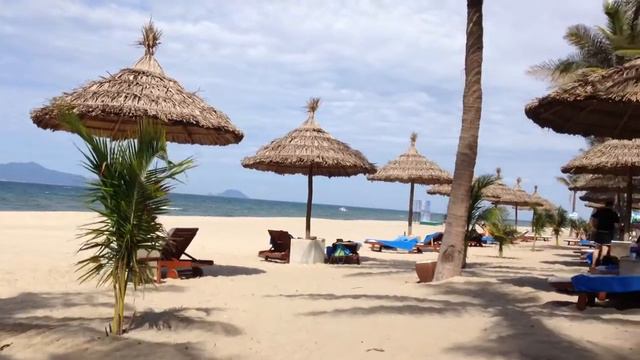 Пляж готелю Palm Garden Resort 5* смотреть онлайн