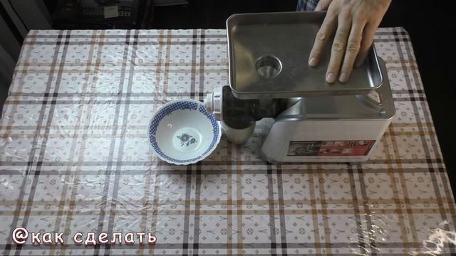 Как выдавить Апельсиновый сок в обычной Мясорубке ? Быстро и Просто смотреть онлайн